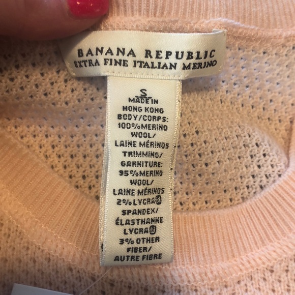 Adorable banana republic sweater - Picture 4 of 6